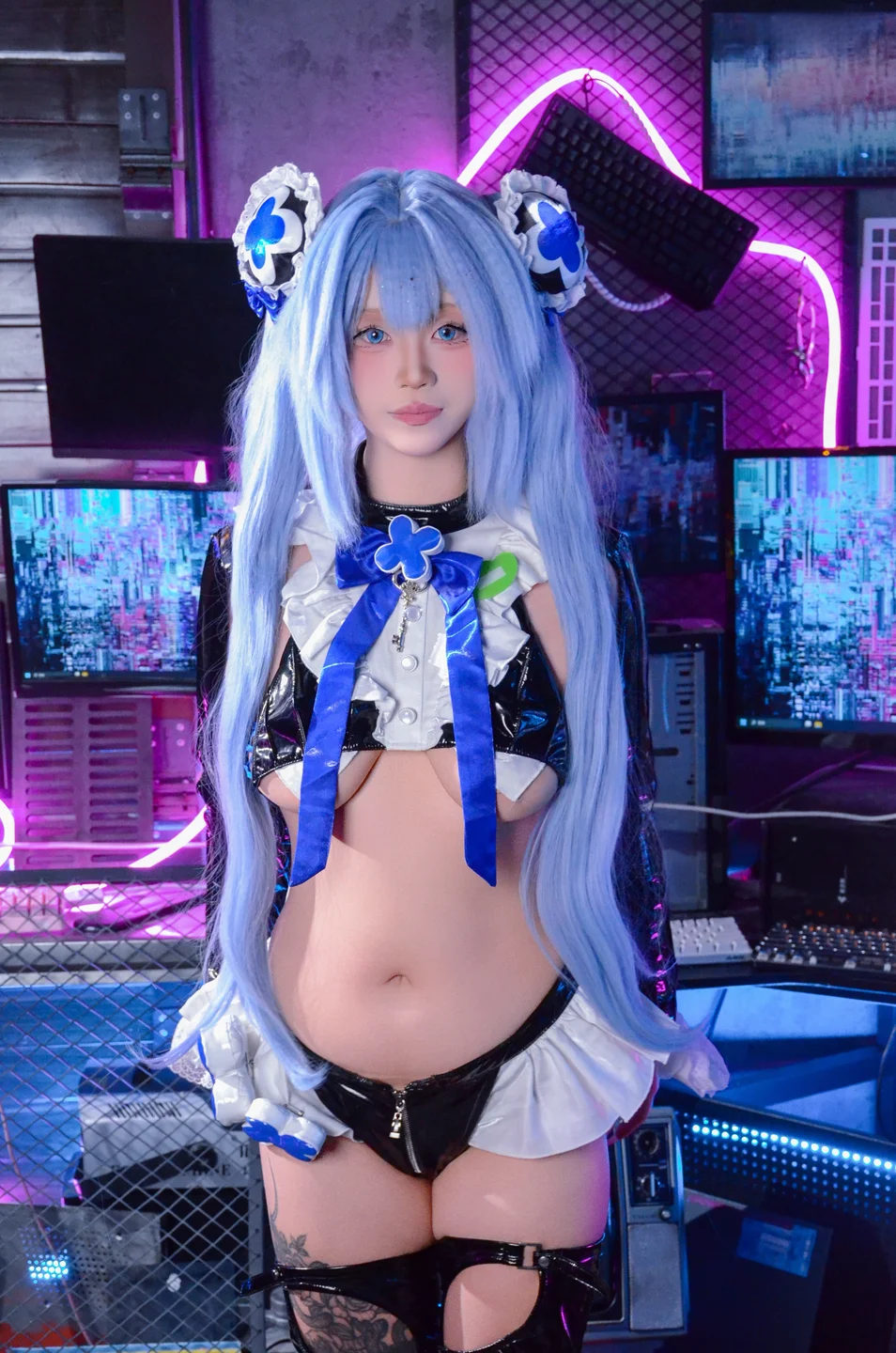 叉烧hibiki - No.001 NIKKE 汉塞尔 [114P,7V-1.95GB] tg@simisebaisi 【丝足阁】001.webp